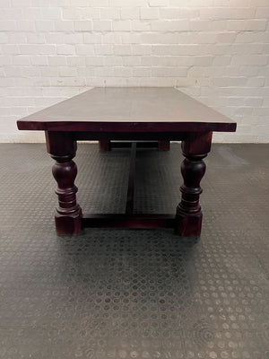 Large Immaculate Dining table 2,45mx1m