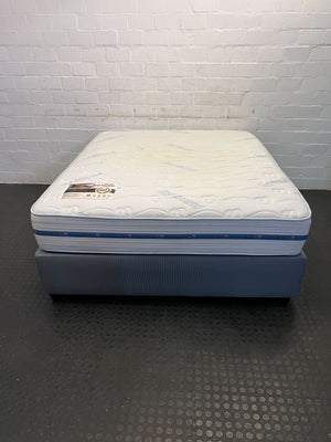 Comfort Mattress - Queen Size, White Fabric, and Blue Accents - small damage to base