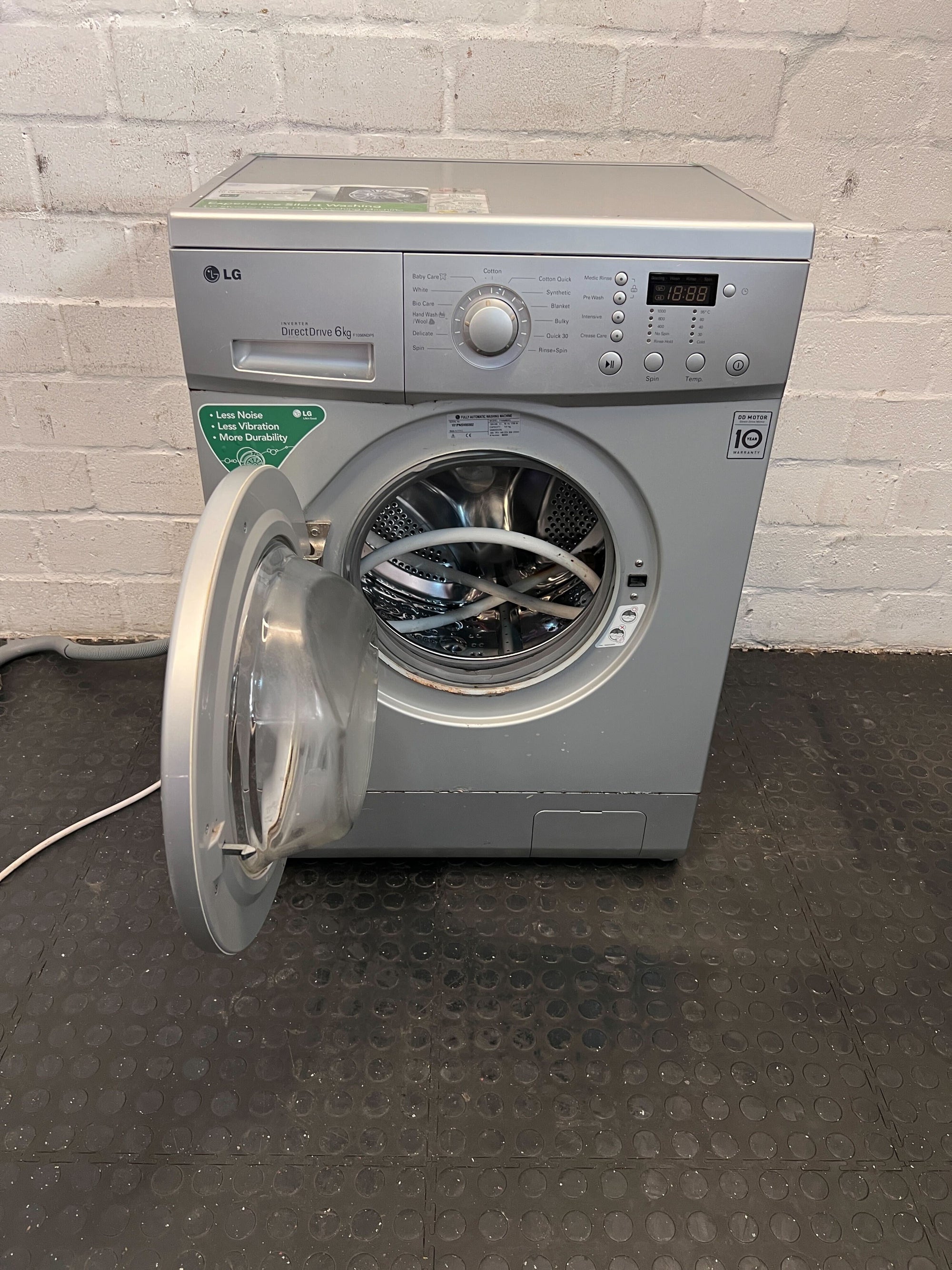 LG Direct Drive 6kg Washing Machine - Silver, Front Load -  tear in door rubber causing leak