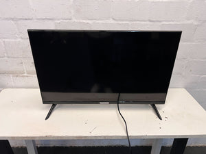 Telefunken 32" LED TV – Sleek Black Design, Tested & Working 🛋️