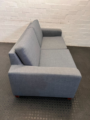 Stylish Grey Fabric Couch with Solid Wood Legs – Modern Comfort