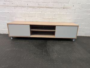 Modern Light Wood TV Stand with Sliding Doors & Open Shelves