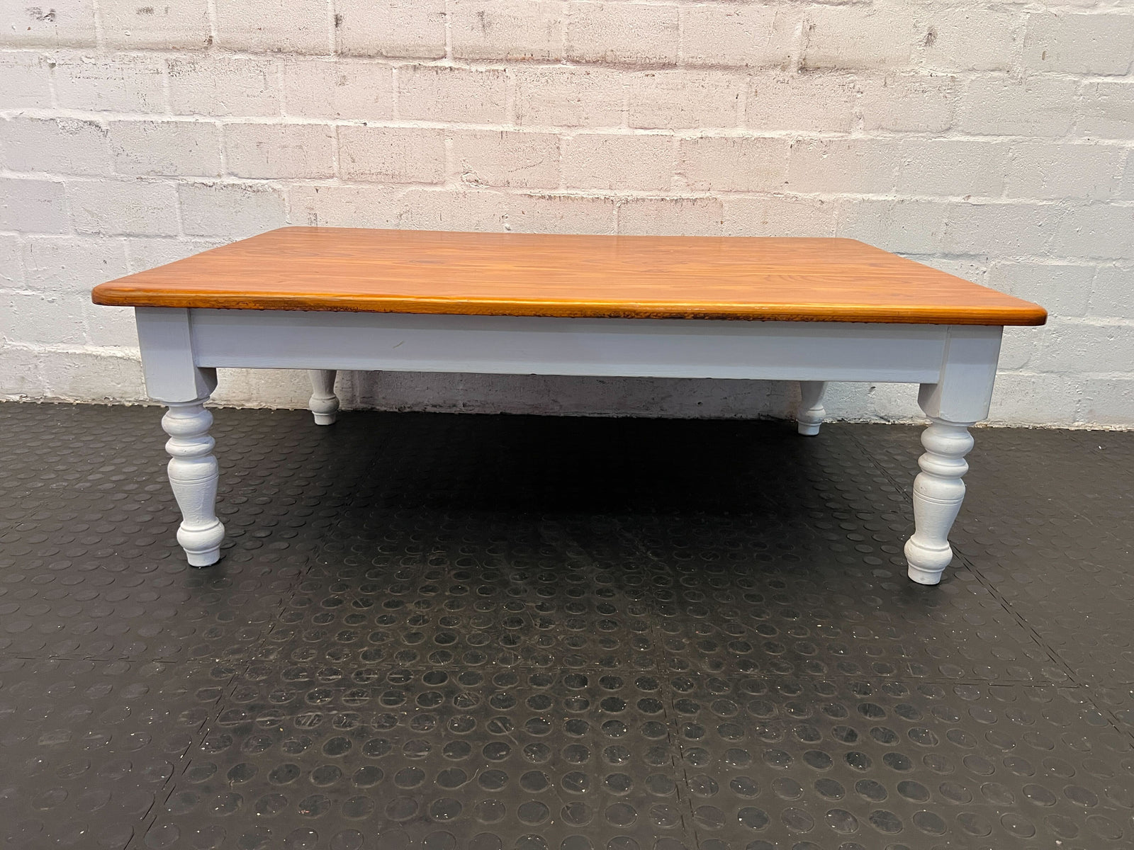 Charming Rustic Wooden Coffee Table with White Legs