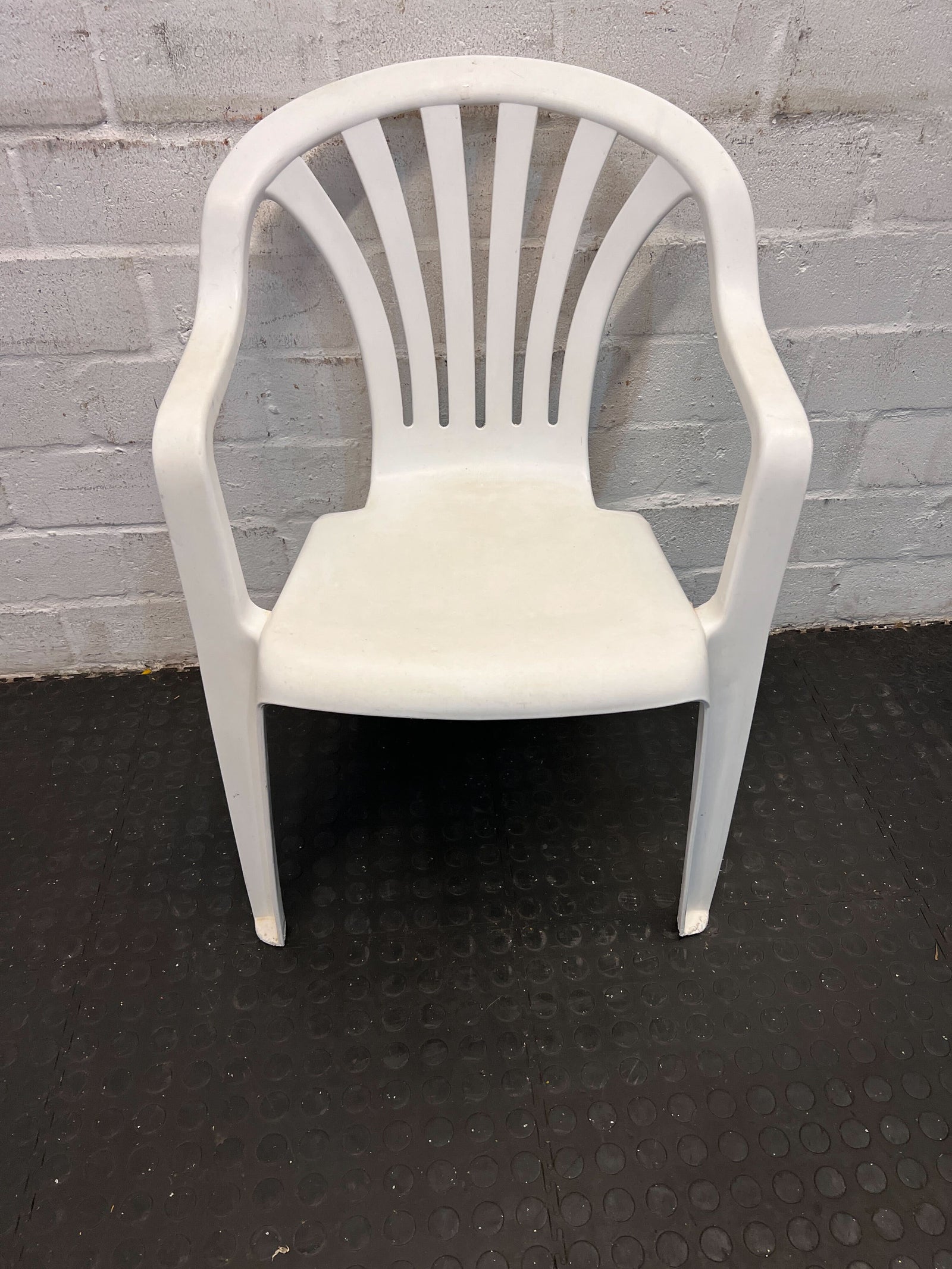 Durable White Plastic Outdoor Chair with Armrests