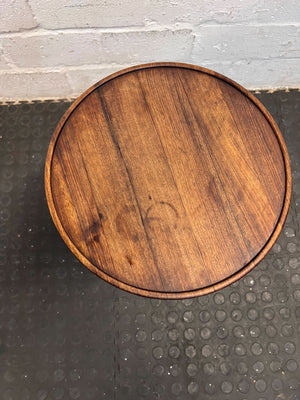 Elegant Vintage Wooden Side Table – Dark Stained, Round Top