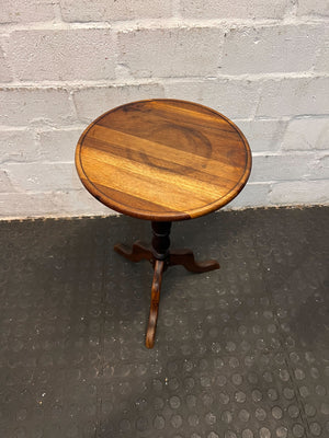 Elegant Round Vintage Side Table - Dark Wood Finish, Classic Design