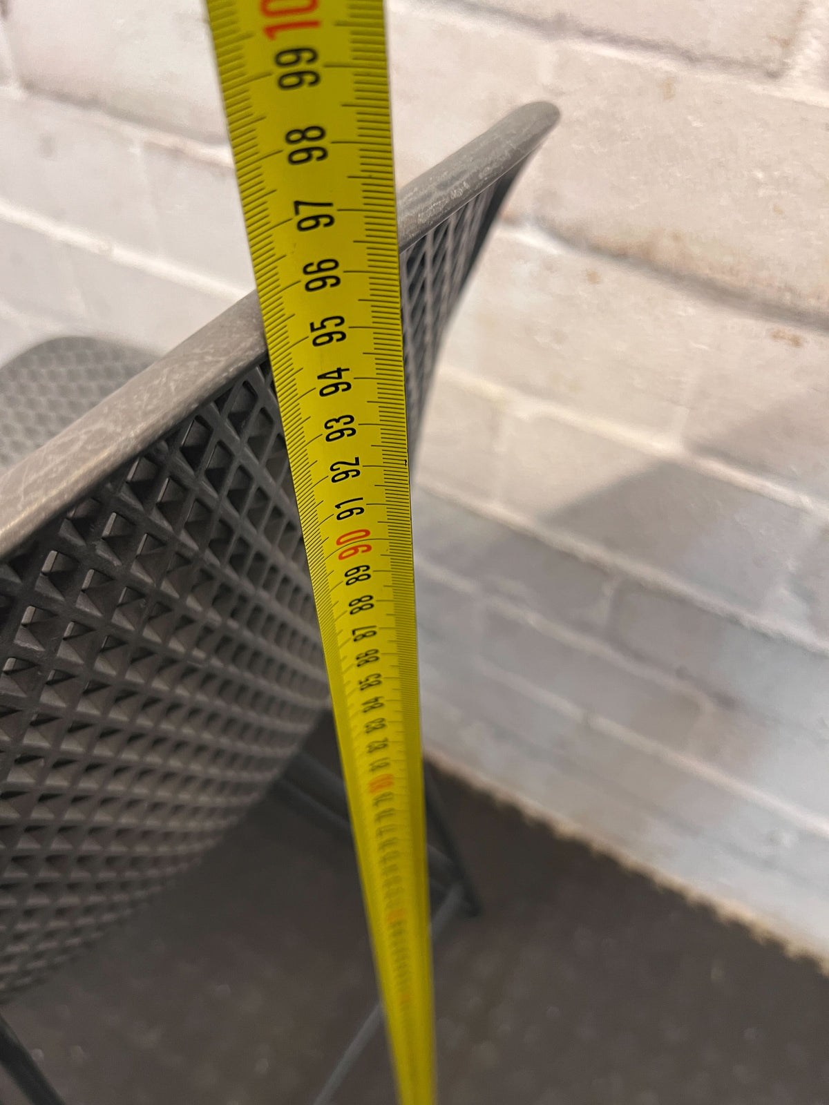 Stylish Grey Plastic Bar Stool with Black Metal Legs