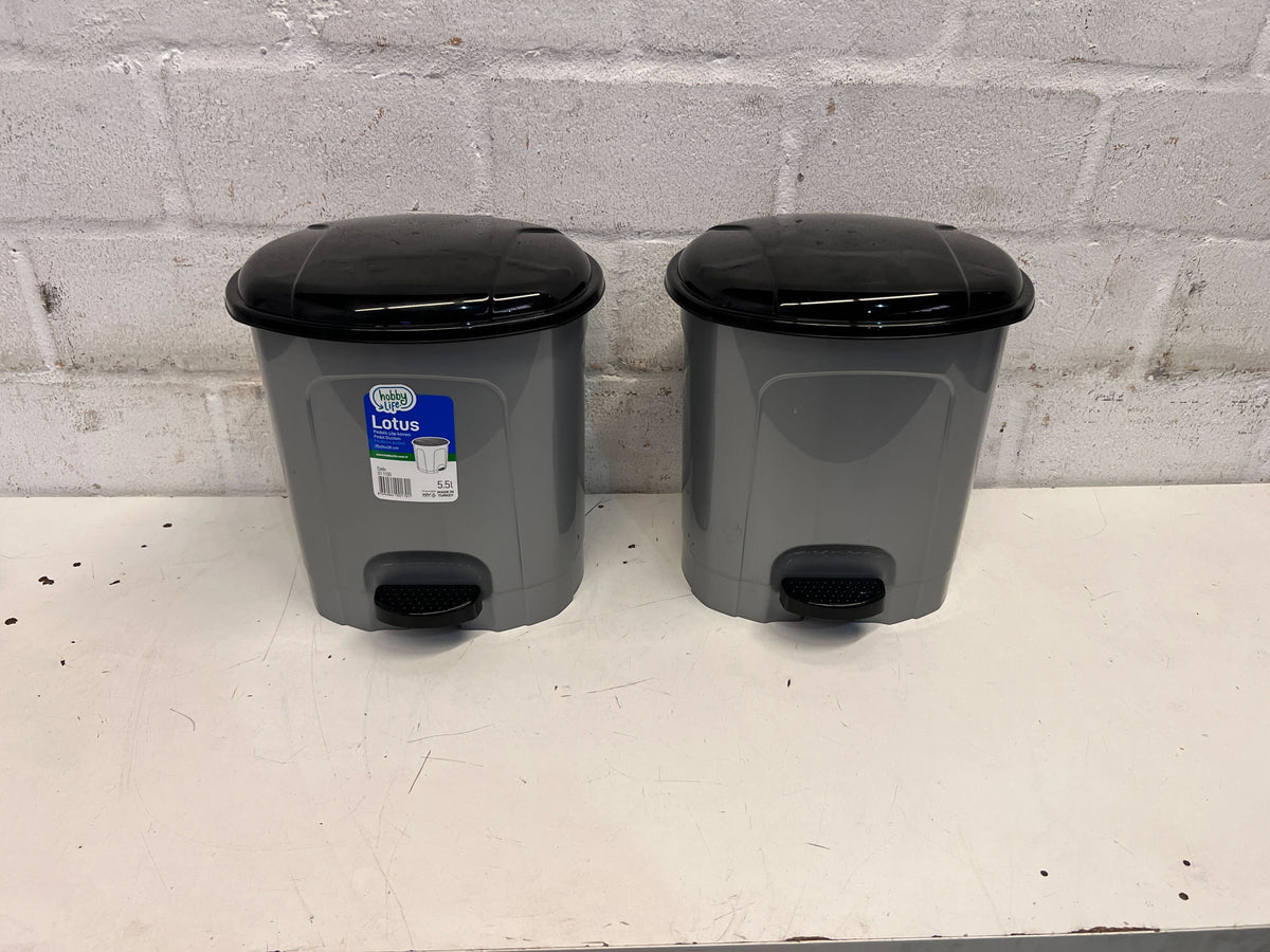 Lotus Grey Pedal Bin – 5.5L Capacity, Stylish & Functional
