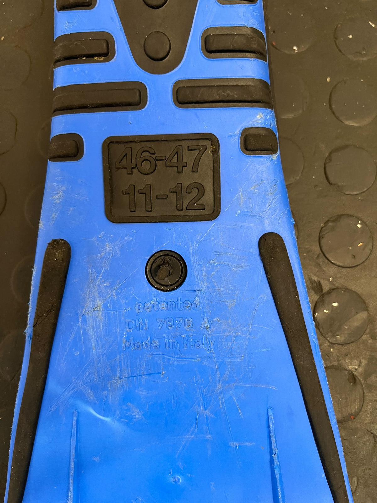 Mares Energy Blue Diving Fins for Speed and Comfort - 2ndhandwarehouse.com