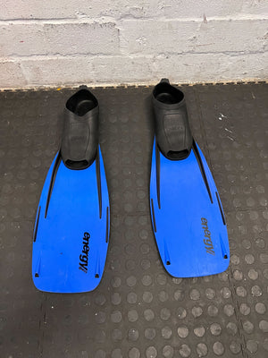 Mares Energy Blue Diving Fins for Speed and Comfort - 2ndhandwarehouse.com