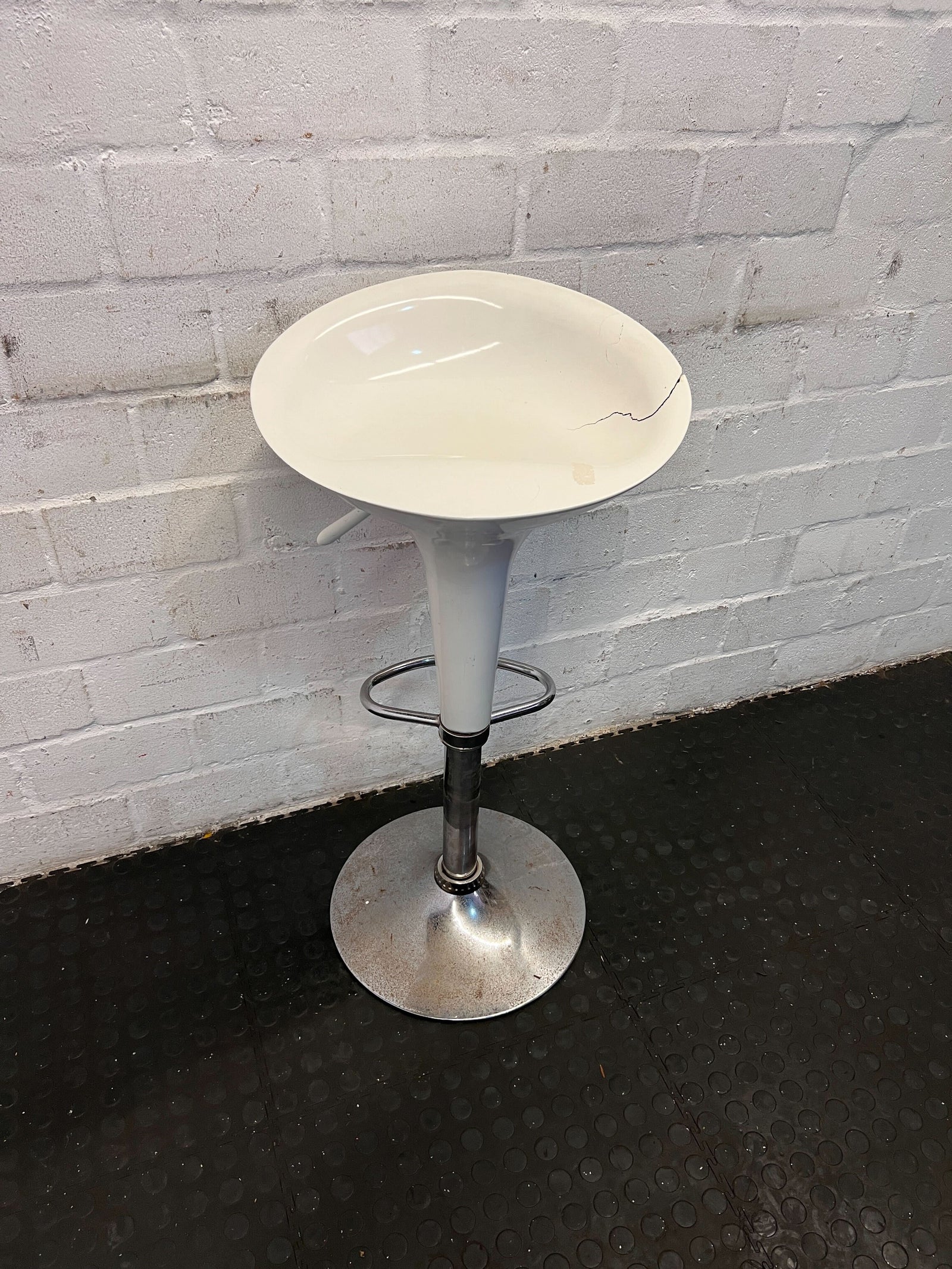 Modern White Bar Stool with Chrome Base - Minor Crack - CLEARANCE - PRICE DROP