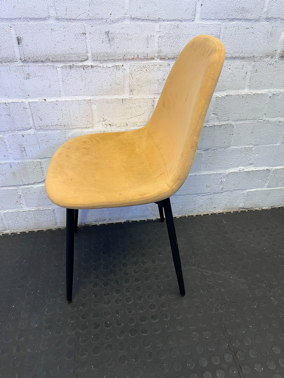 Stylish Mid-Century Yellow Upholstered Chair with Minor Wear - PRICE DROP - 2ndhandwarehouse.com
