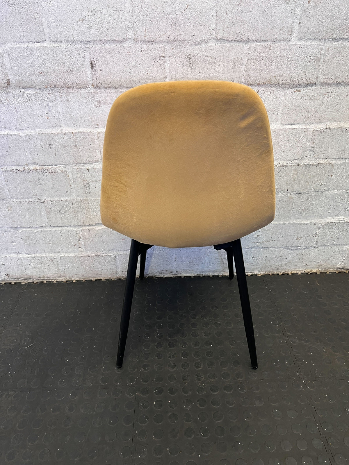 Stylish Mid-Century Yellow Upholstered Chair with Minor Wear - PRICE DROP - 2ndhandwarehouse.com
