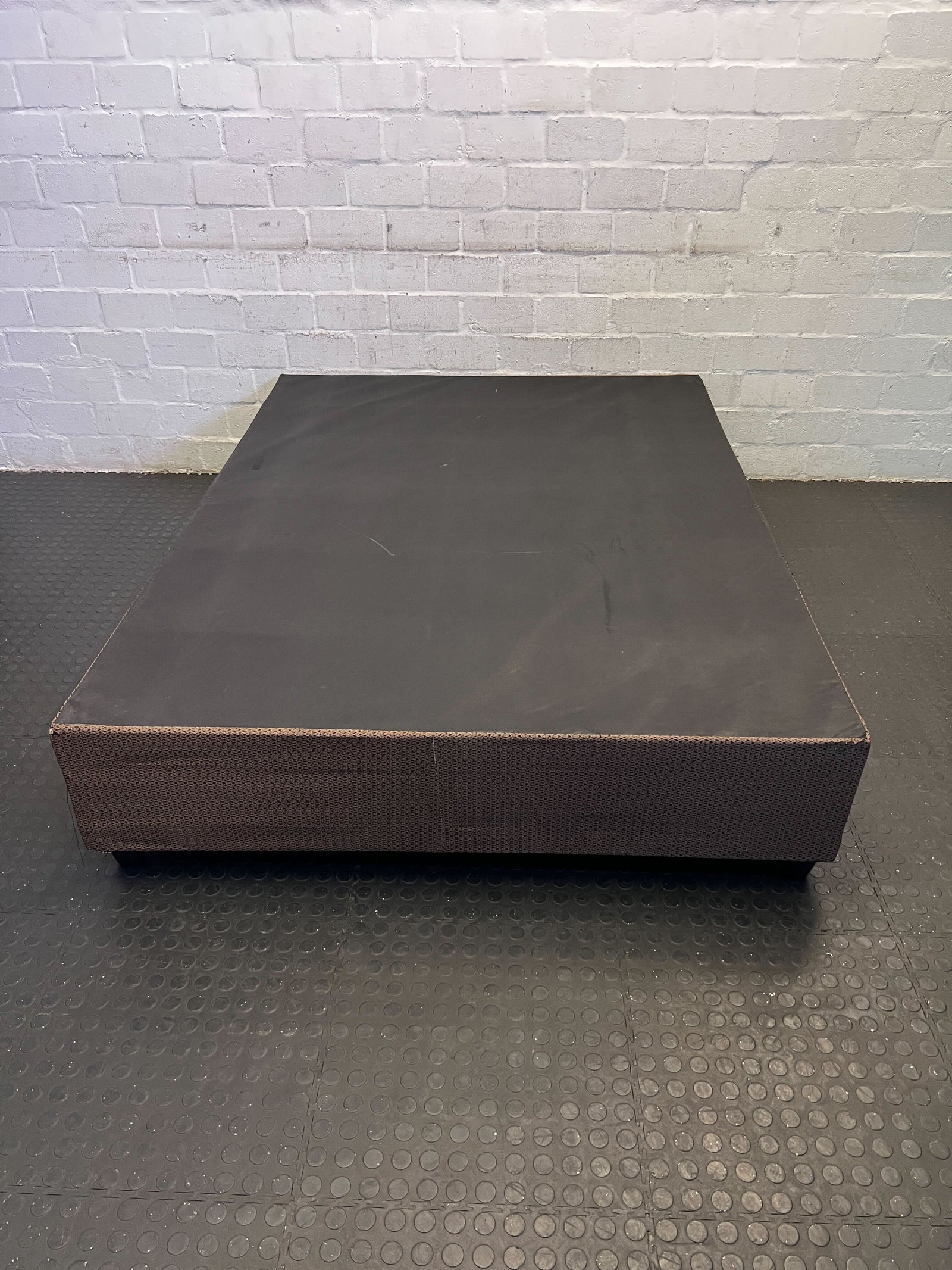 Stylish Black Rectangular Bed Base Double - REDUCED