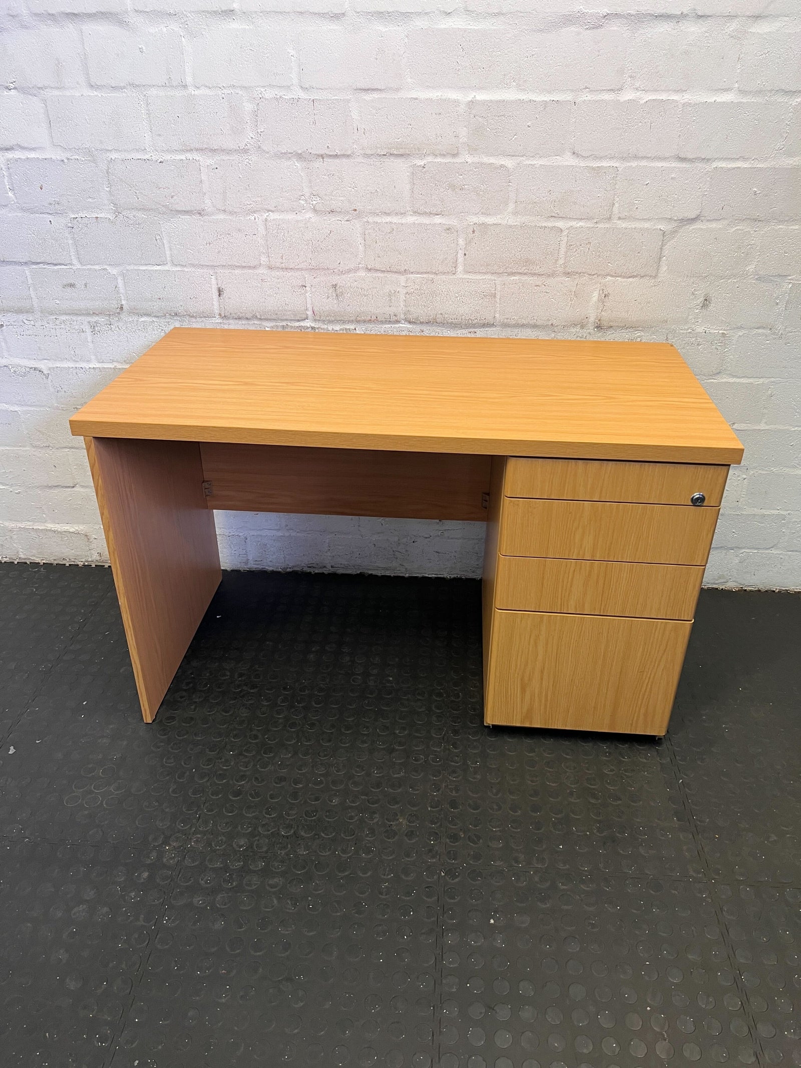 Stylish Light Wood Office Desk with Storage Drawers