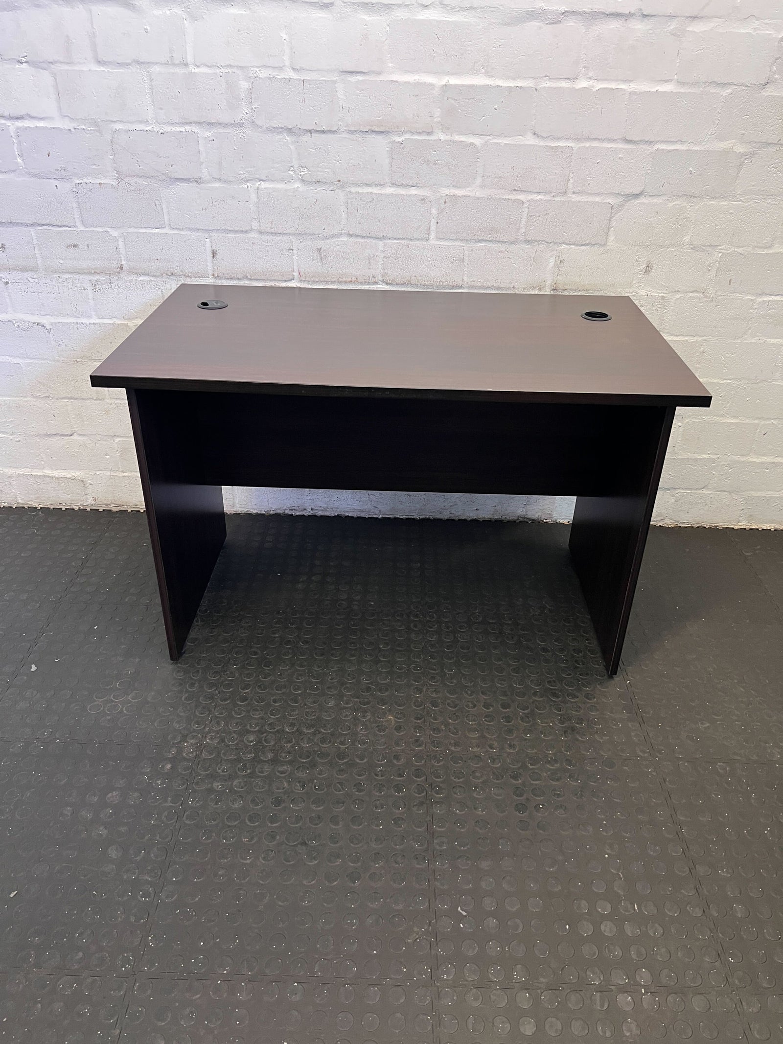 Sleek Dark Brown Office Desk with Minor Scratches – Ideal Workspace