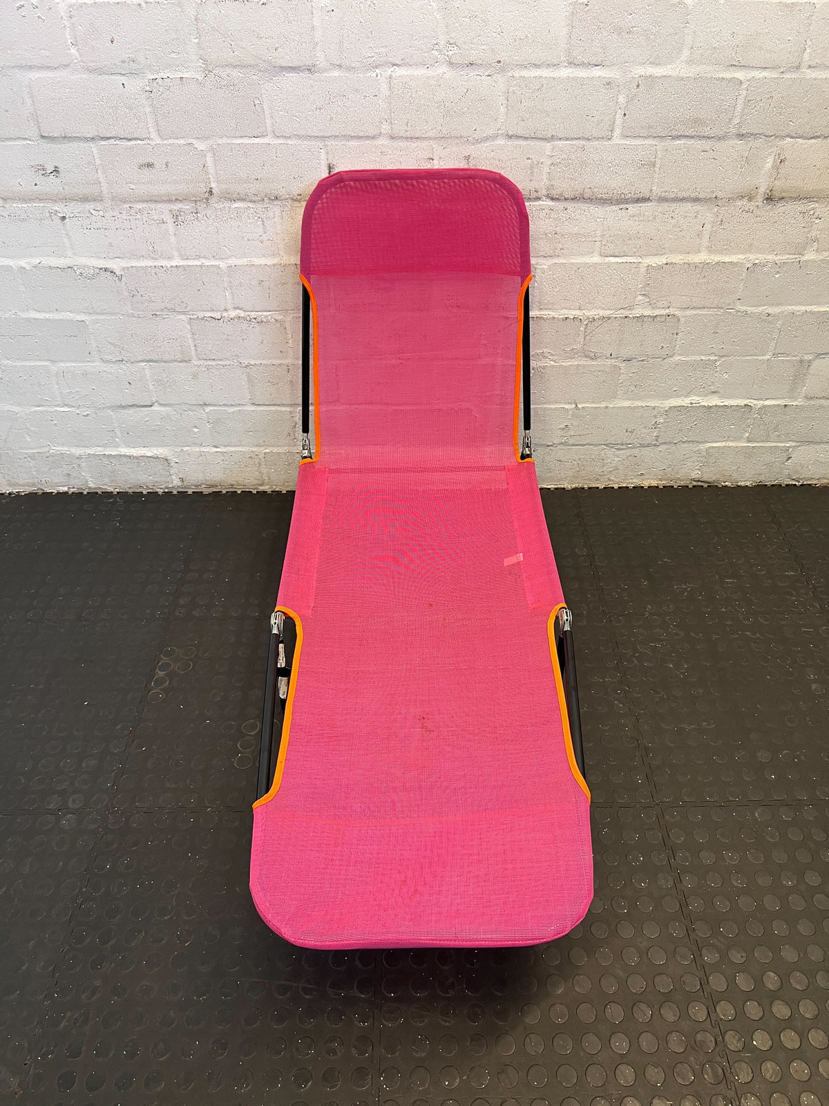 Vibrant Pink Portable Folding Lounge Chair with Minor Wear