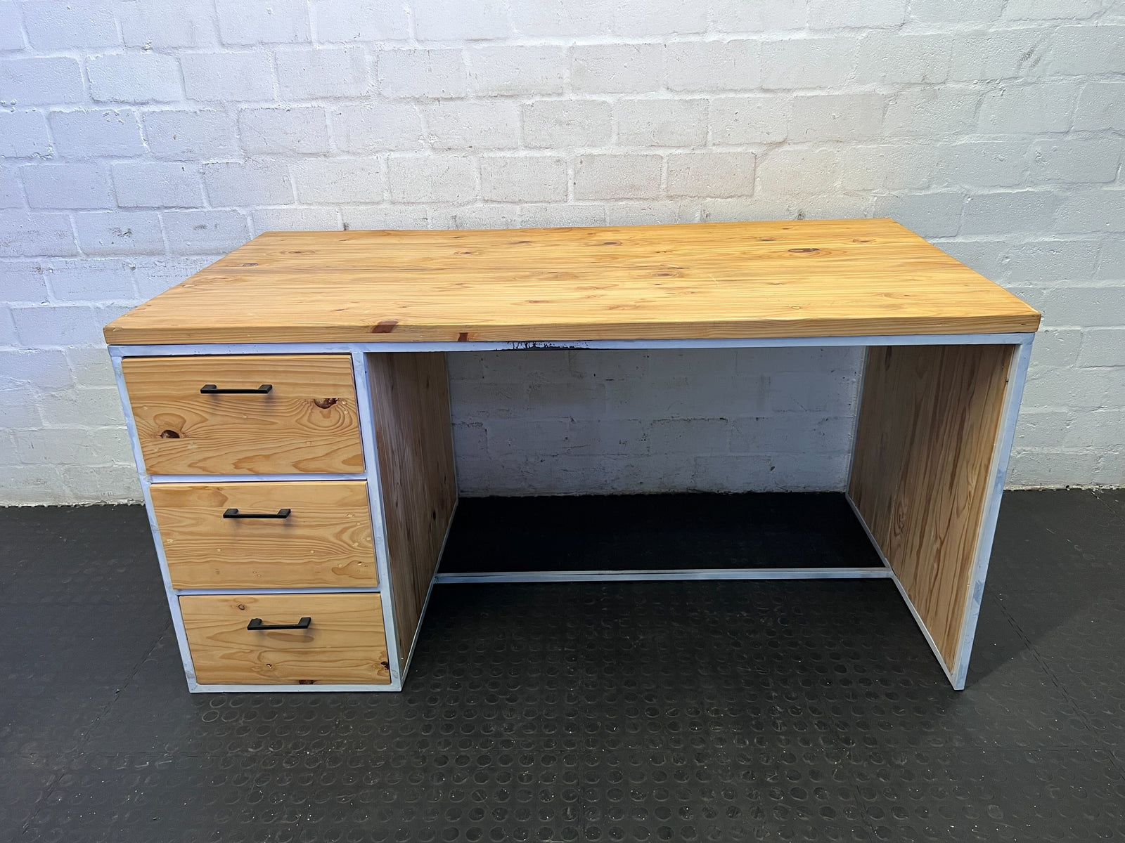 Stylish Pine Wood Desk with Metal Frame and Minor Scratches