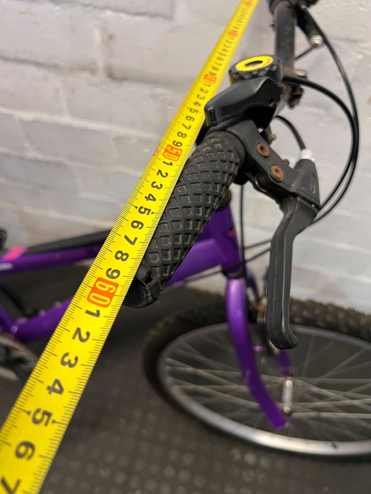 Vibrant Purple Mountain Bike – Slight Wear, Ready for Adventure!