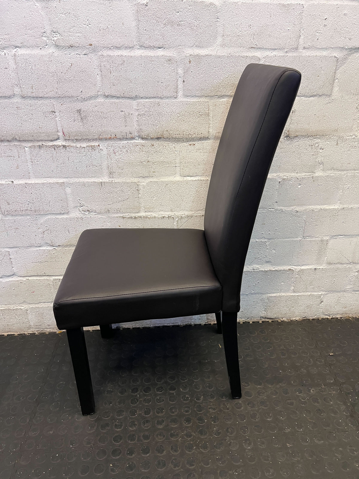 Sleek Black Faux Leather Dining Chair with Minor Surface Wear - PRICE DROP - 2ndhandwarehouse.com