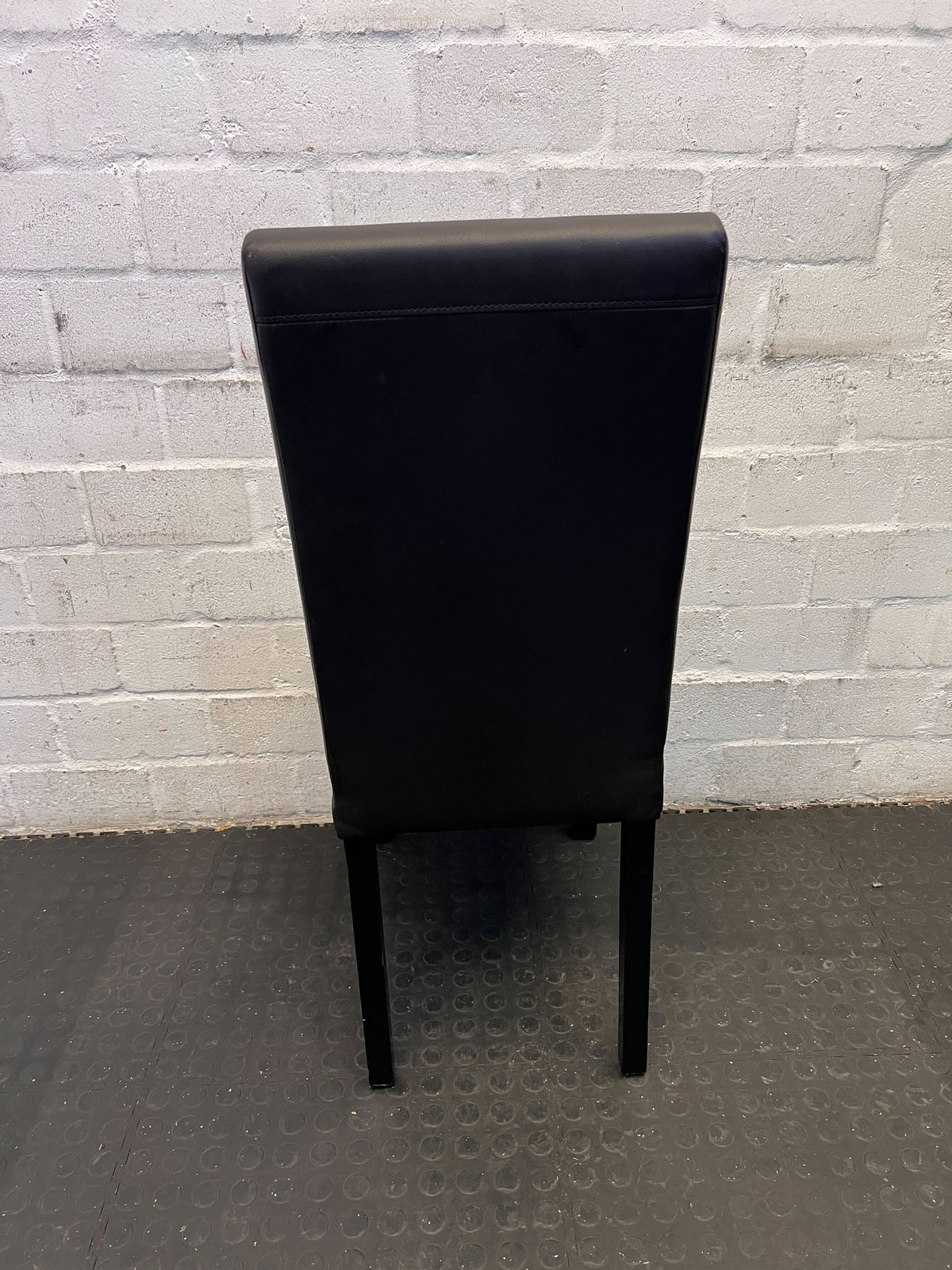 Sleek Black Faux Leather Dining Chair with Minor Surface Wear - PRICE DROP - 2ndhandwarehouse.com