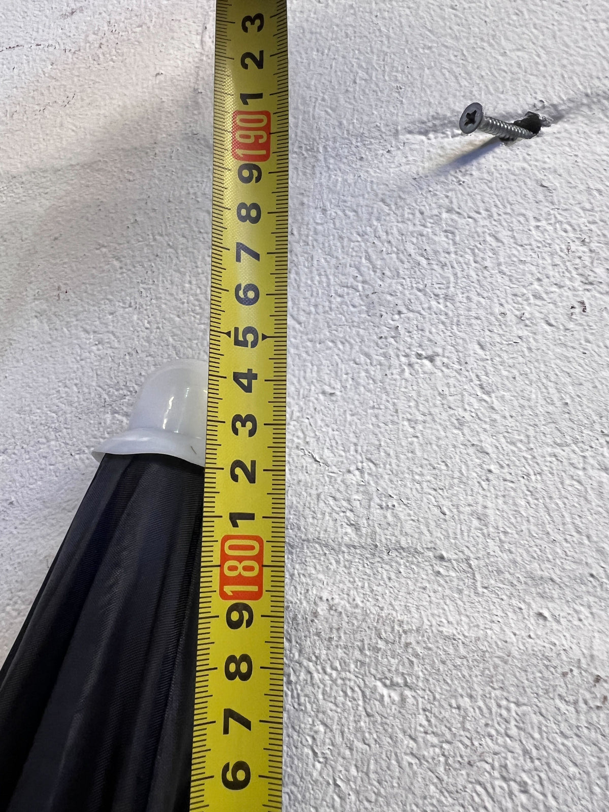 Stylish Black Kodak Batteries Beach Umbrella – Slight Wear