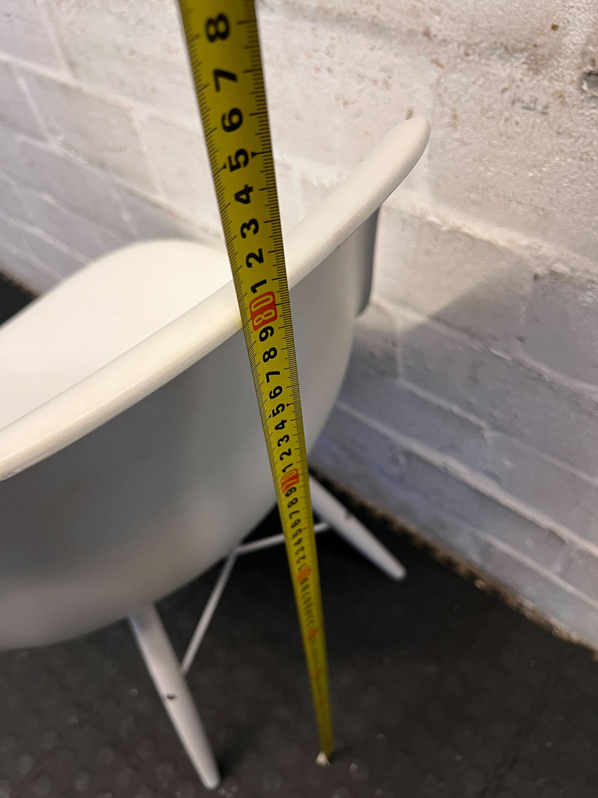 Modern White Plastic Chair with Wooden Legs - Minor Wear