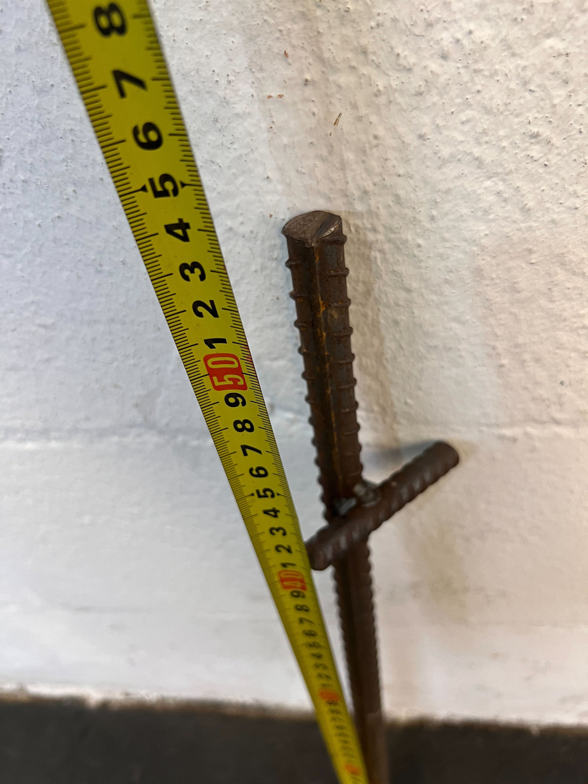 Rusty Steel Rebar Support Rod – Ideal for DIY Projects