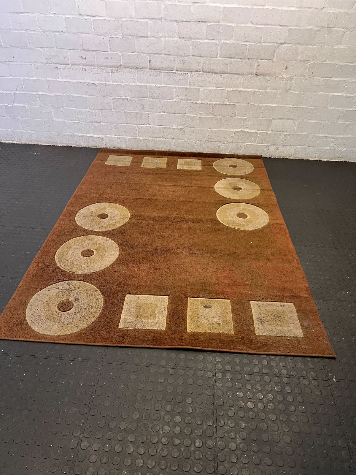 Retro Brown Area Rug with Geometric Patterns - Minor Wear - PRICE DROP