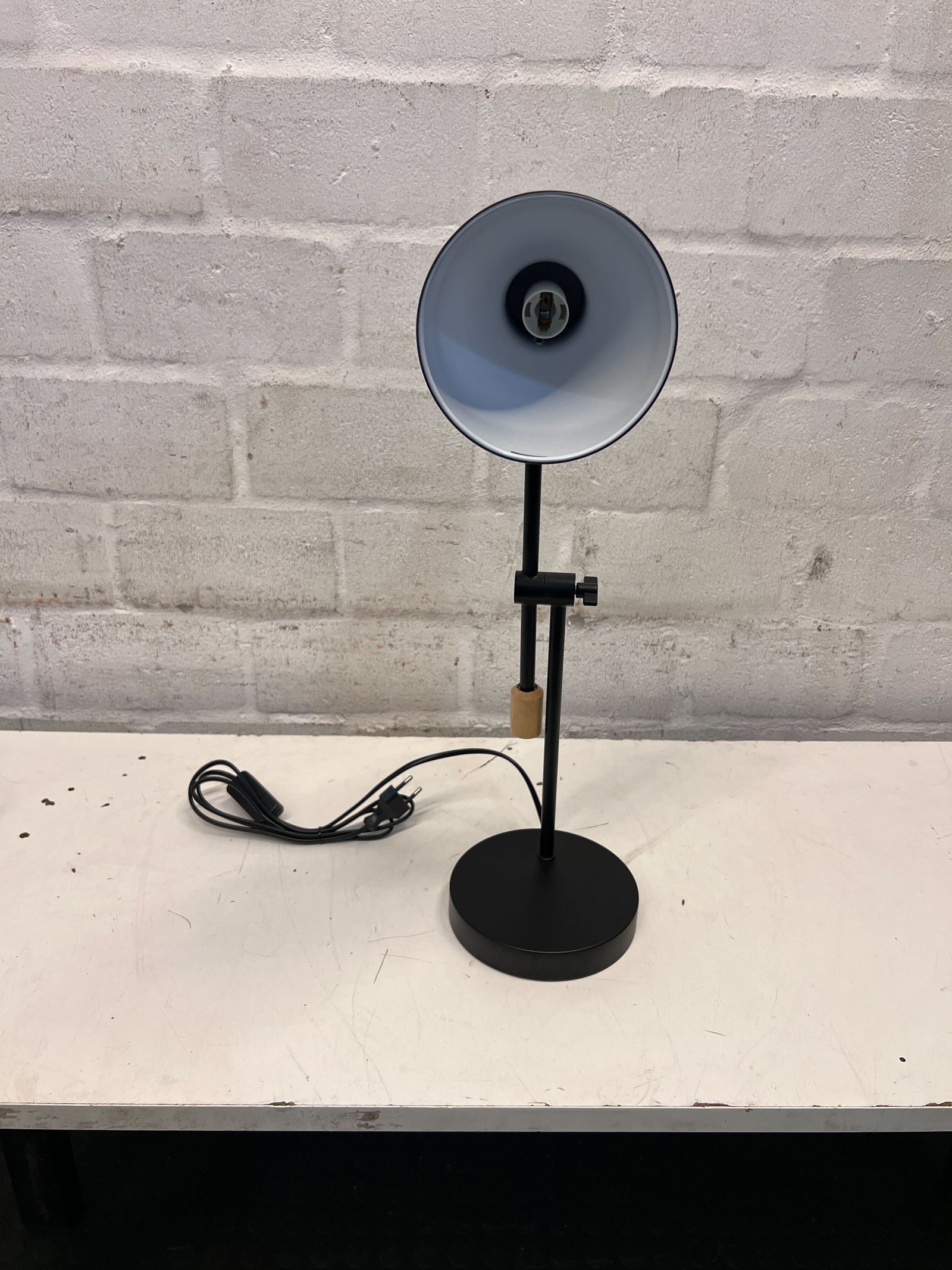 Modern Black Desk Lamp with Adjustable Shade & Sleek Design