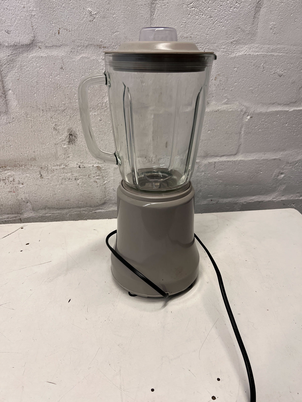 Classic Haden Glass Blender – Retro Beige with Minor Wear