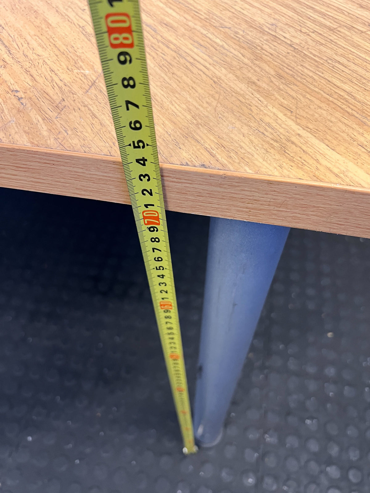 Stylish Oak-Effect Dining Table with Metal Legs - Minor Scratch - PRICE DROP