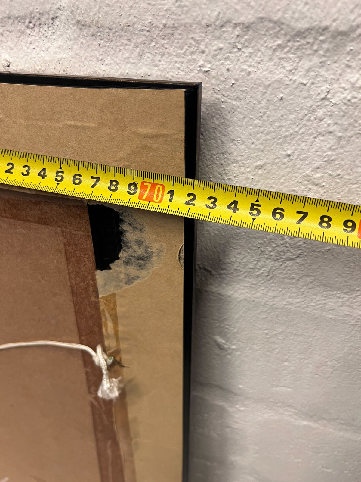 Elegant Brown Framed Picture Frame with Intricate Detailing - 2ndhandwarehouse.com