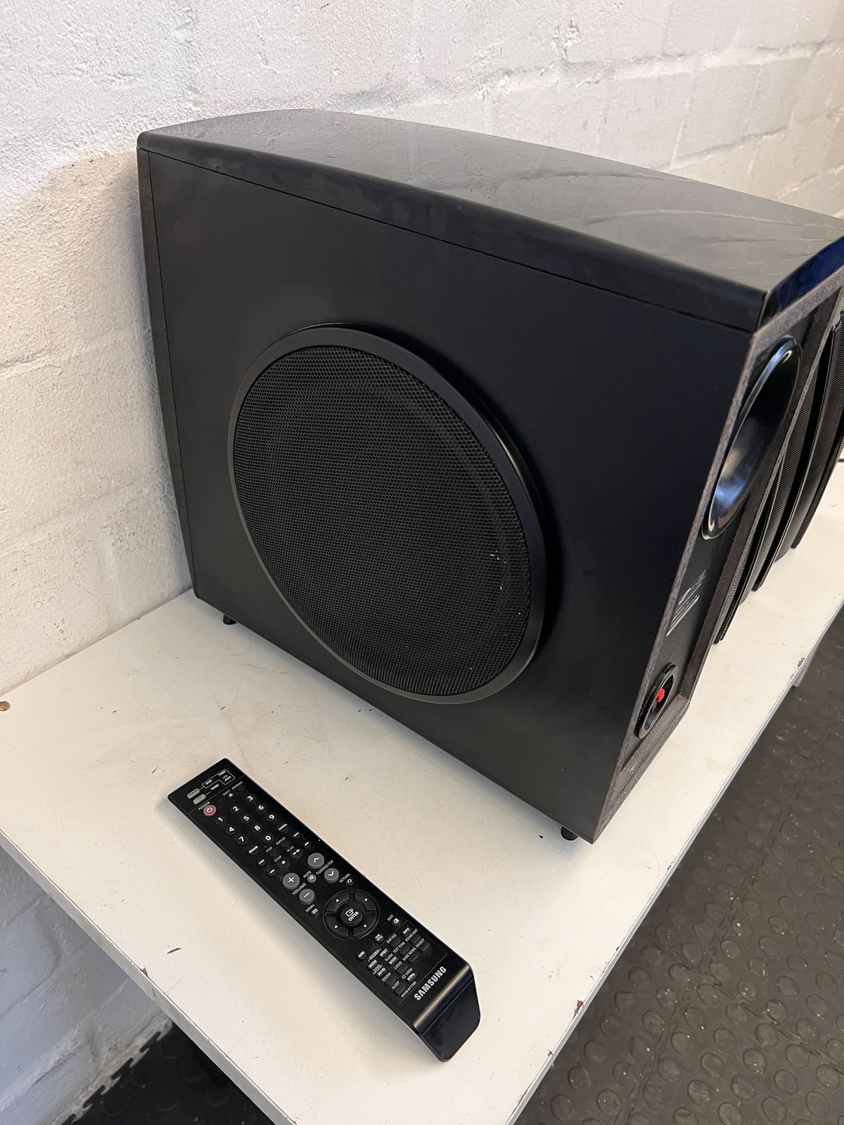 Samsung Home Theater System with Wireless Soundbar & Speakers- Not In Working Condition