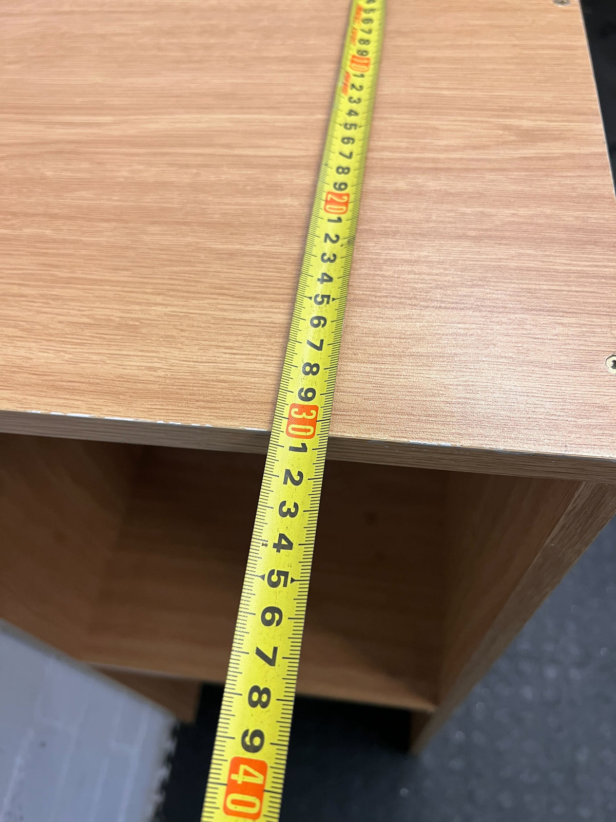 Stylish Oak Wood Open Shelf Unit - Minimalist Storage Solution - REDUCED