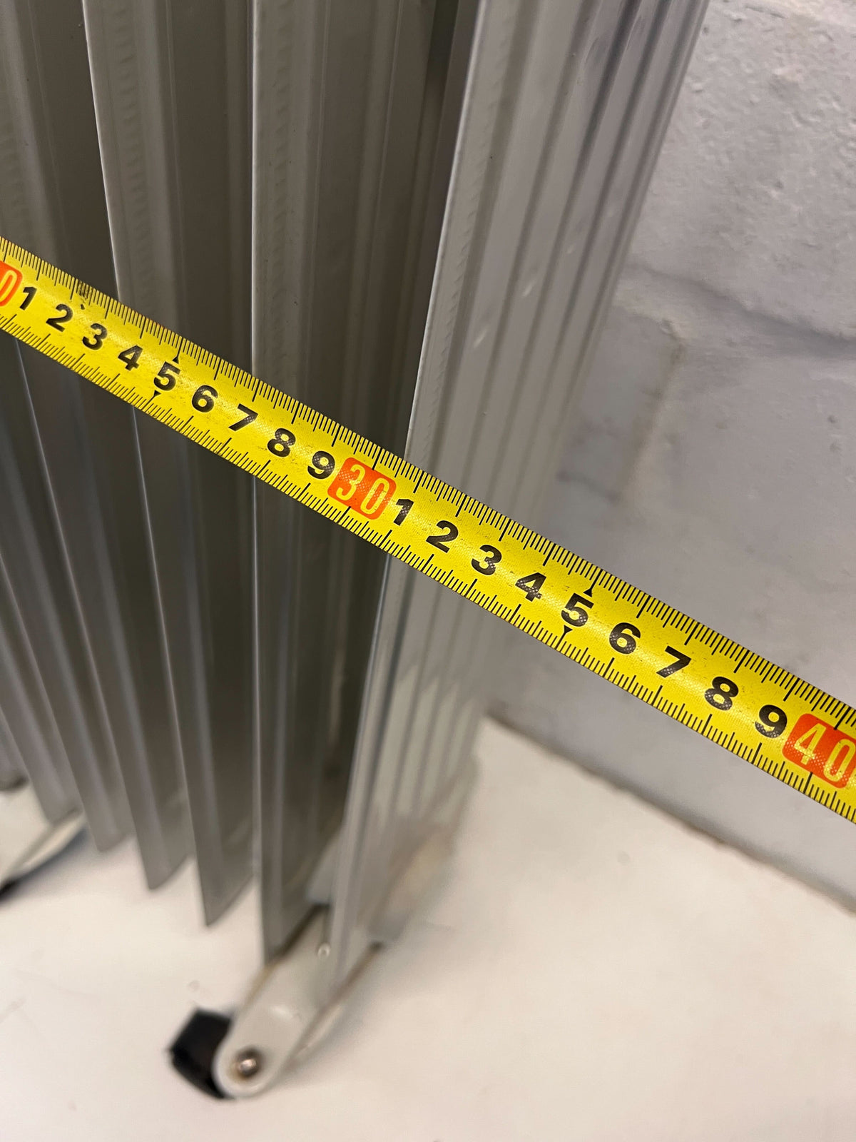 Goldair Portable Electric Heater | Grey | Minor Scratches