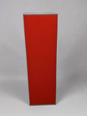 Vibrant Red Desk Divider – Boost Focus & Style Your Workspace