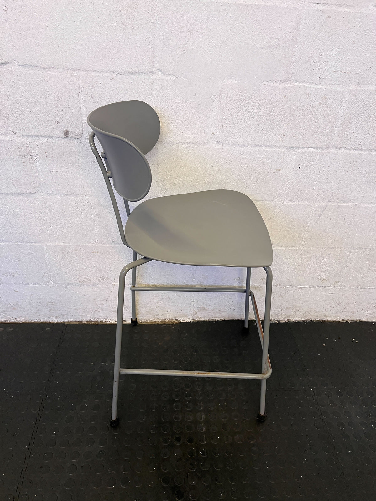 Stylish Grey Metal Dining Chair with Minor Wear - 2ndhandwarehouse.com