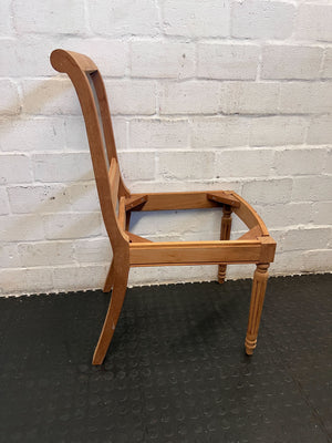 Vintage Wooden Dining Chair Frame – Elegant Carved Design, Minor Damage - 2ndhandwarehouse.com