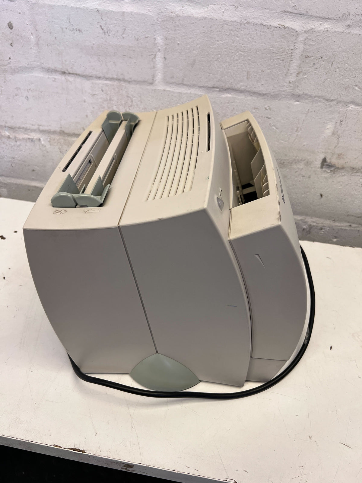 HP LaserJet 1100 Printer - Reliable, Vintage, Grey, Good Condition