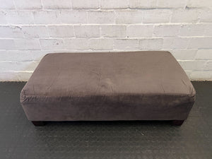 Stylish Brown Fabric Ottoman with Wooden Legs – Minor Wear