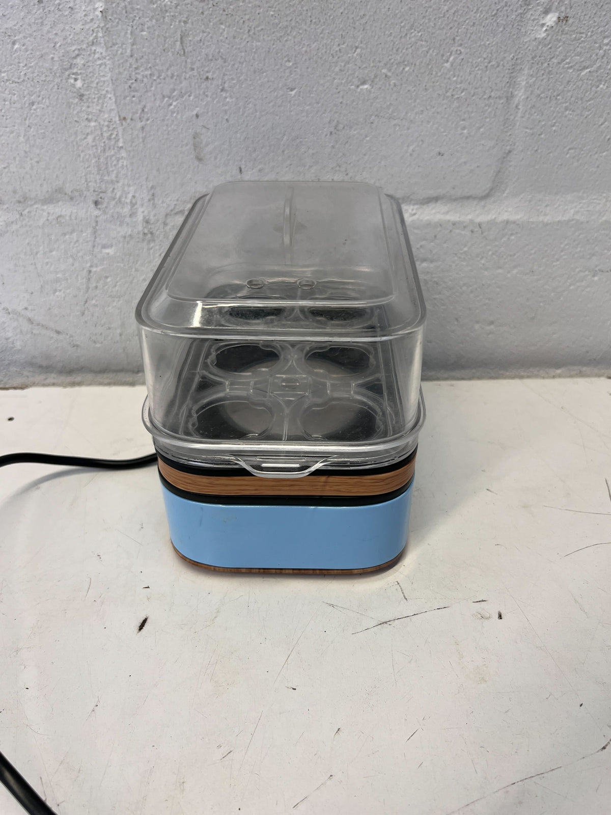 Stylish Blue Electric Egg Cooker with Transparent Lid – Minor Wear