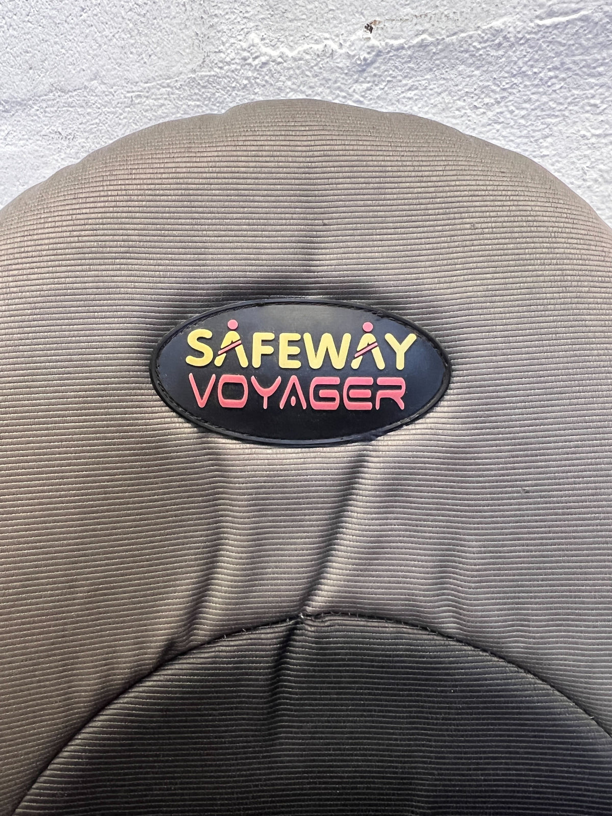 Safeway Voyager Car Seat - Grey & Pink, Minor Wear - 2ndhandwarehouse.com
