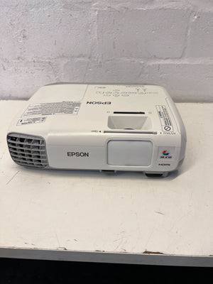 Epson 3LCD Projector – Compact White Design, Great Condition