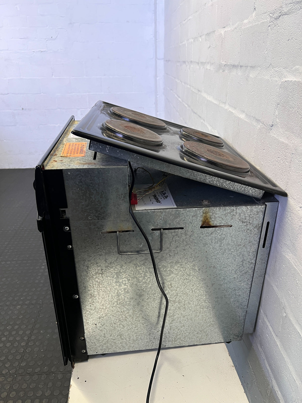 Defy Slimline Black Electric Stove - Only The Oven Works