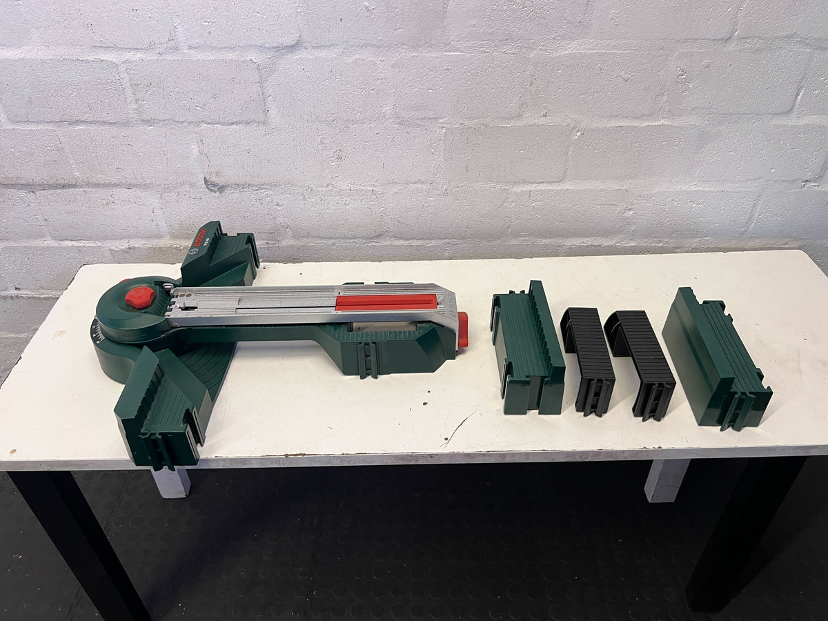 Bosch PLS 300 Precision Cutting Saw Station for Jigsaws