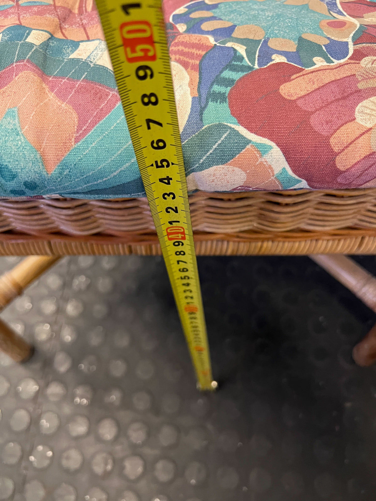 Charming Vintage Wicker Chair with Colorful Cushion