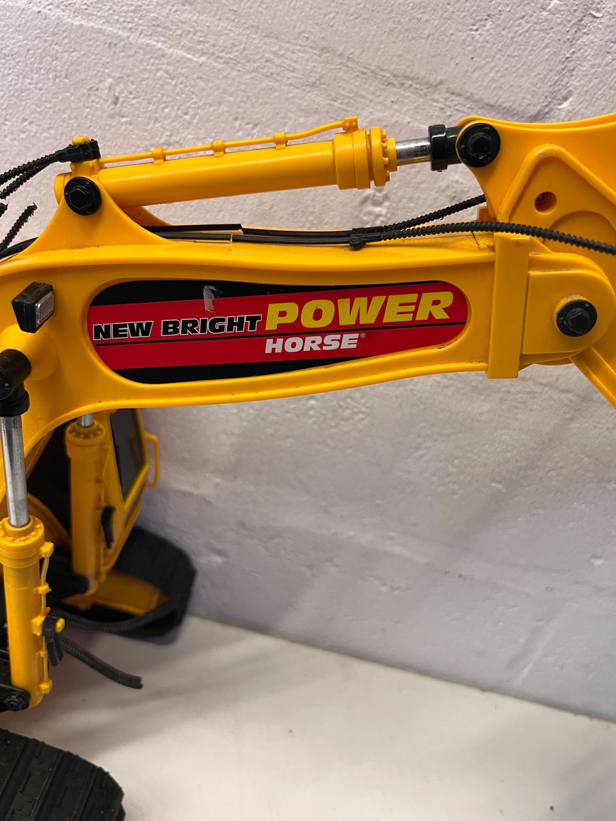 New Bright Power Horse RC Excavator Toy - Remote Control Does Not Work