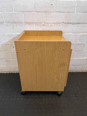 Light Oak Look Mobile Filing Cabinet with 2 Drawers & Lock - 2ndhandwarehouse.com