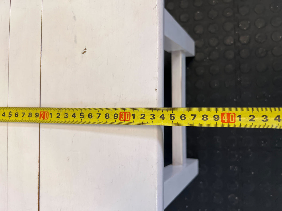 Pine stool white  -Rec09SJCXPM1P- GOOD TO UPLOAD - Good